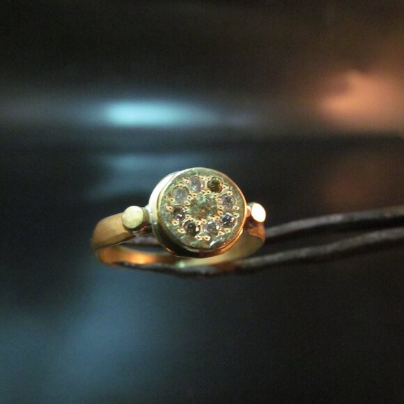 Engagement ring. 14K Yellow gold ring with 0.08ct Diamond Champagne color. - Picture 8 of 16